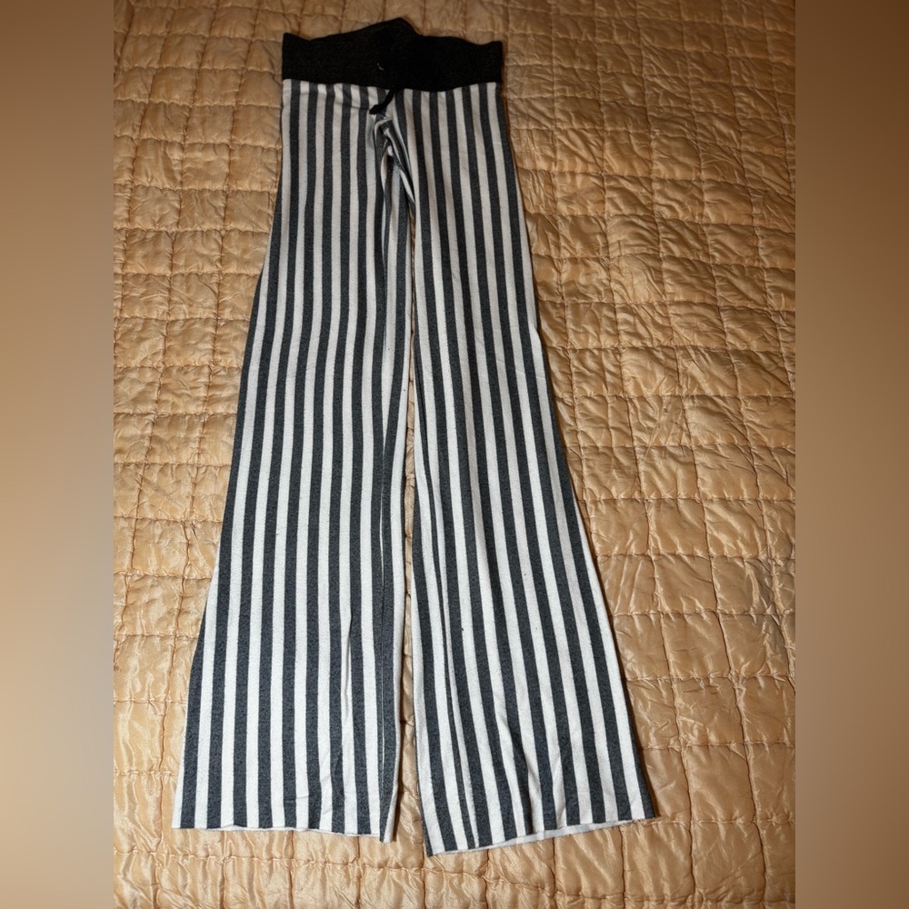 Like brand new Wildfox black and white stripe Pants XS
